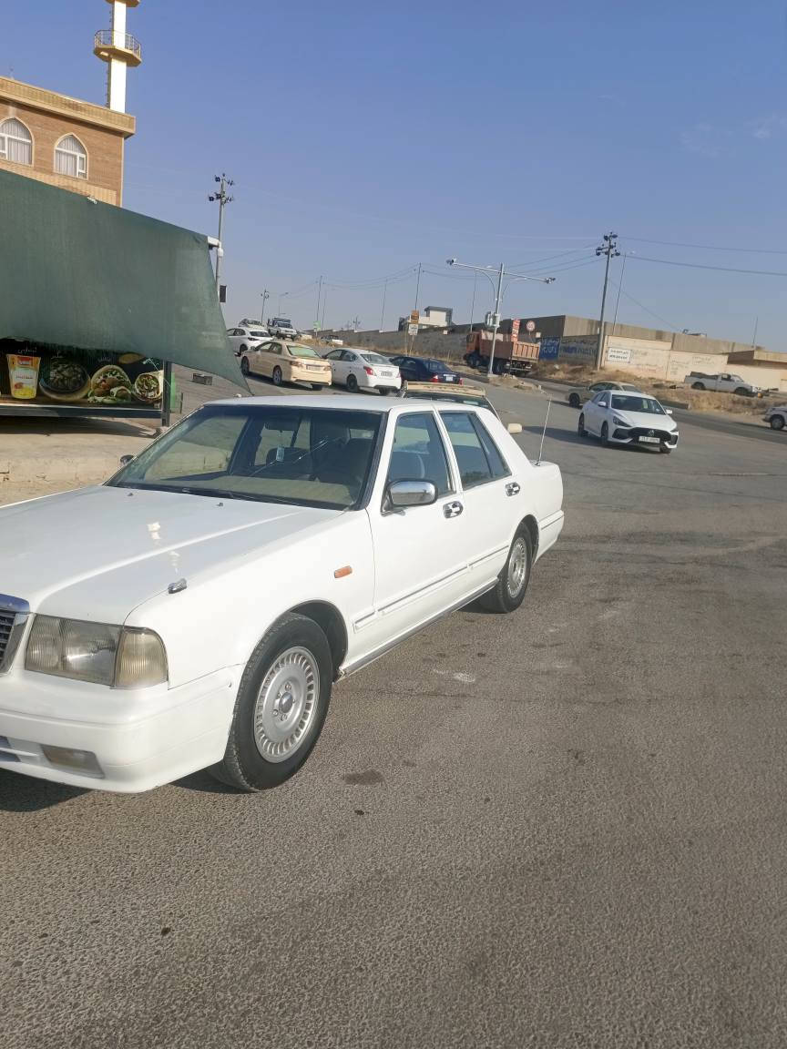 سدریک 2002 گێڕ عادی محەسەن ڕەقەم سلێمانی گێڕ و مەکینەو ئەکسل بەشەرت تەبرید و گەرمی بەشەرت دوو ڕەنگە قڕچێکی پێشی هەیە بۆ نرخی تەلەفوون بکە جوابی نامە نادەمەوە
[ڕەقەم:[*********** السليمانية, العراق
