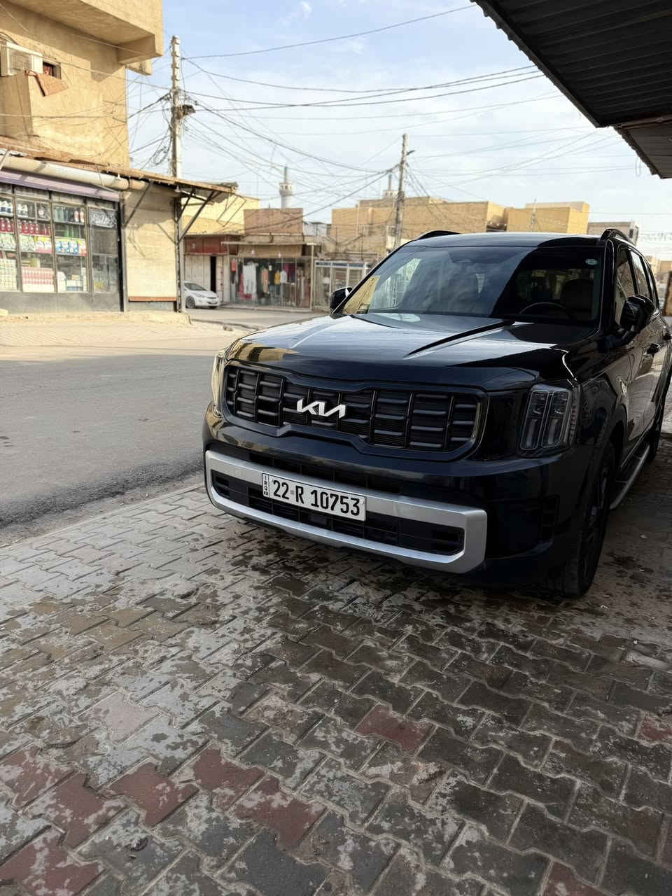 السلام عليكم
كيا تليورايد  2023 فول مواصفات 

فئة SX Xline 

حادث قبق جنطة فقط مبدل وبدون ايرباك السيارة 

السعر300 ورقة 
 

7 راكب كشن منفصل vip 

السيارة ماشية72  الف كيلو
***********
