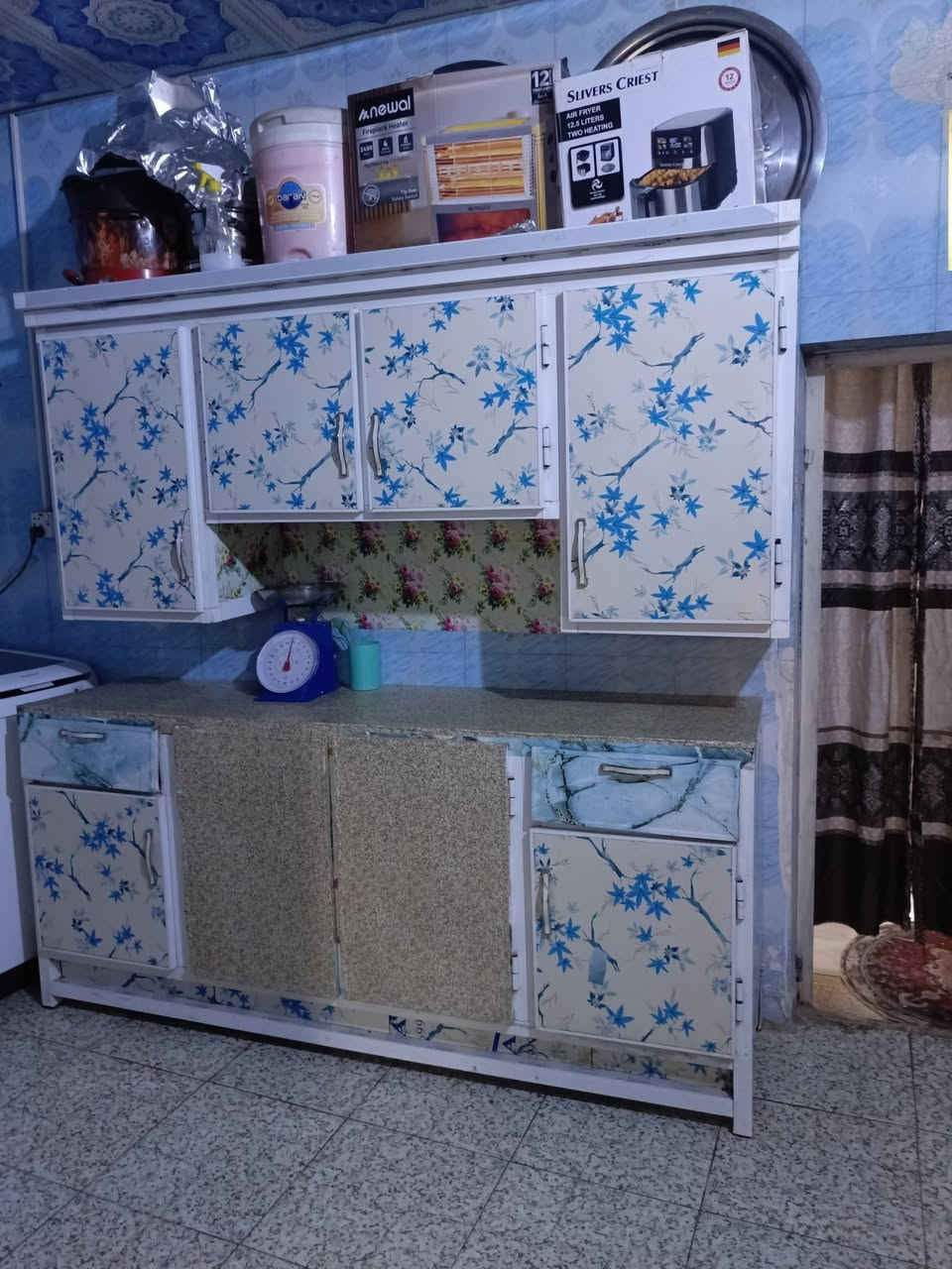 غراض بيت نضاف وجدد وكلمن وسعرة اليريدهن يراسلني خاص كل ضرر ماببهن راسلوني


**إذا كنت صاحب هذا الإعلان وتريد حذفه لأي سبب، رجاءا أرسل رسالة إلى الدعم الفني**