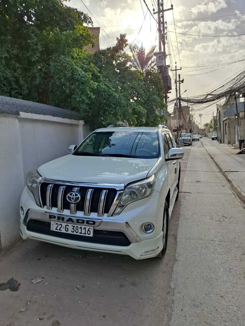 السلام عليكم
برادو مديل 2014 
رقم اربيل مكينة 4 سلندر 2700
‏ مواصفات السيارة
‏ثلاجة
‏التحكم استيرن
شاشه 
اشاير بل مري 
كامره خلفيه 
ماشيه 72 الف حقيقي 
السعر  245
مكان السياره كربلاء


**إذا كنت صاحب هذا الإعلان وتريد حذفه لأي سبب، رجاءا أرسل رسالة إلى الدعم الفني**