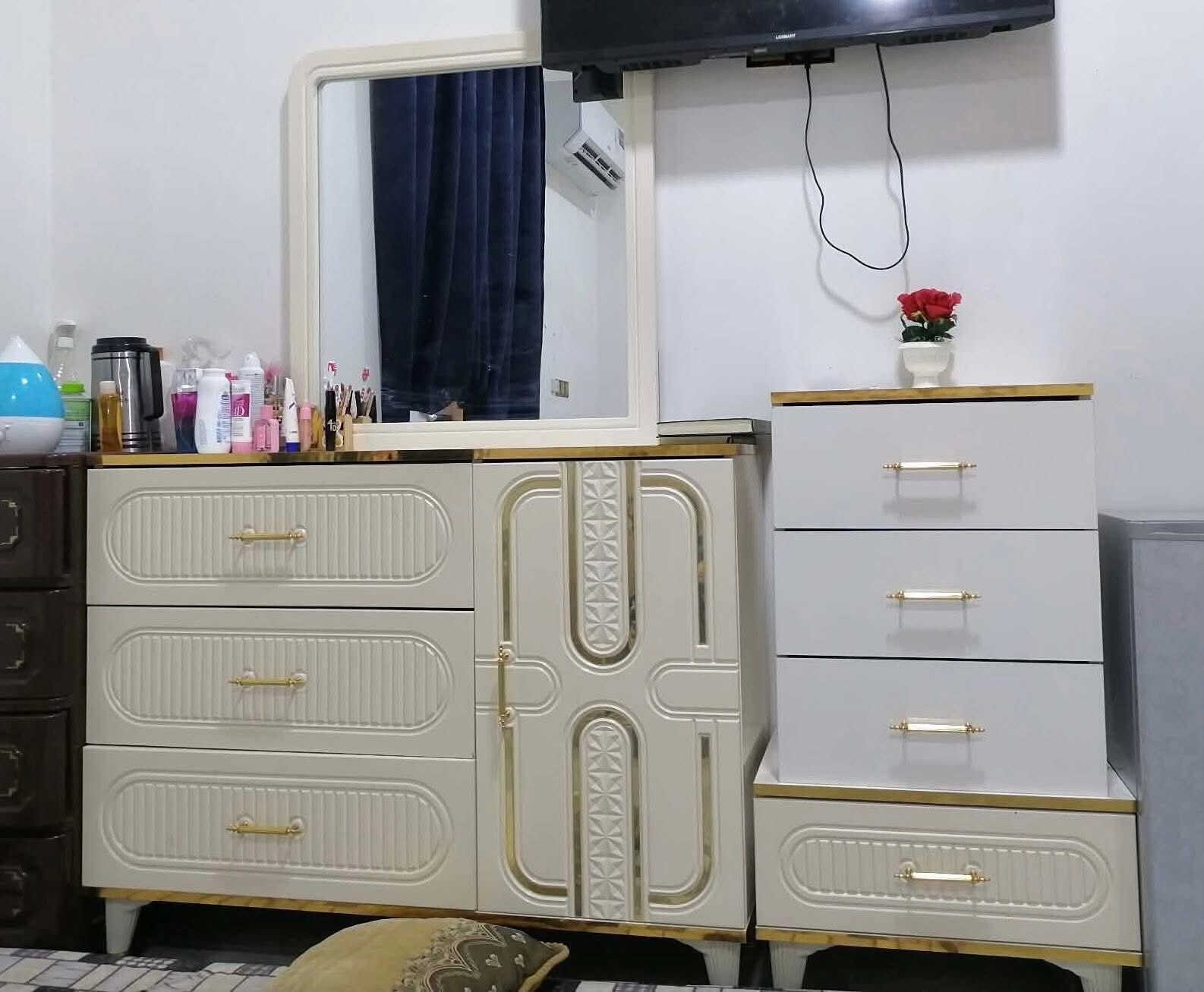 للبيع
غرفة نوم تركية نظيفة سعرها 750 الف وبيها مجال 
مكانها الحبانية _ سن الذبان


**إذا كنت صاحب هذا الإعلان وتريد حذفه لأي سبب، رجاءا أرسل رسالة إلى الدعم الفني**