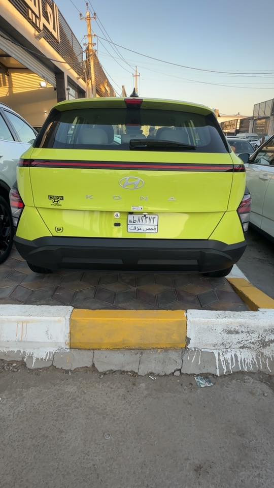 هونداي كونا موديل 24 شكل الجديد...
دخول جديد فحص وهزة رقم بغداد الدولي الجديد بإسمي تحويل مباشر ...
((حادثها فقط بنيد نفسه امصلح او مصبوغ بدون ايرباك
موصفاتهة:
بصمة تشغيل وبصمة فتح أبواب وتشغيل عن بعد 
الون اخضر تفاحي 
محرك 2000 دوش المرغوب ماشيا شي قليل25 الف 
كيجات ديجيتال 
رادارات امامي وخلفي وجانبي 
سايد بريك بصمة
شاشة متصلة كبيرة تاب تدعم كار بلي 
كامرة دوارة 360 درجة 
فول تحكم استيرن 
ثلاث وضعيات قيادة 
نظام كروز -مانع تزحلق- تحديد مسار ـوقيادة ذاتية -سونار خلفي
وباقي المواصفات معروفة 
السعر ب 172$ او بيه مجال بسيط
التصال ***********
