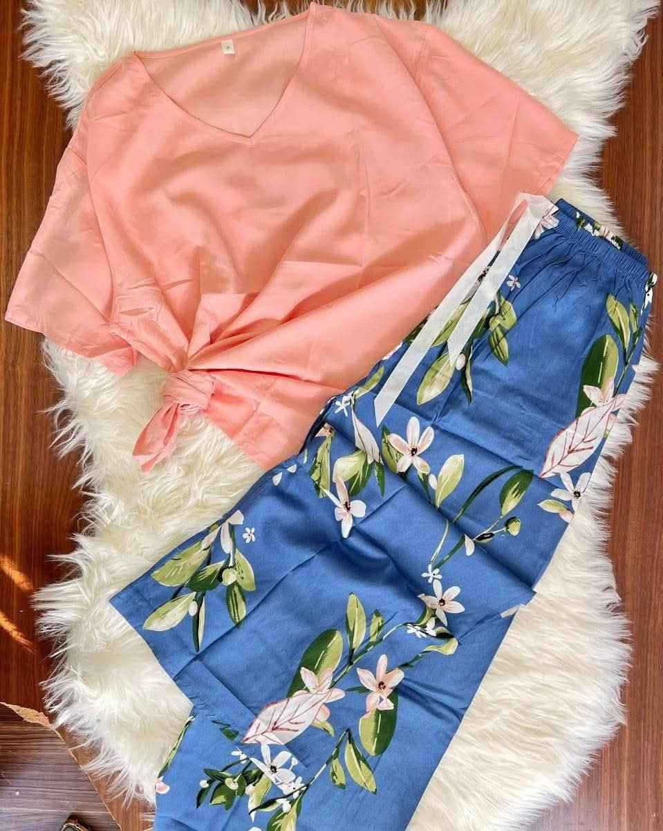 ✨ بيجامة  كشمير ✨
قياس فري سايز  🌸
خامة مريحة وناعمة😍

🔥 آخر قطع 😍 💗
التوصيل الكل محافظات العراق🚗🚙 بغداد, العراق


**إذا كنت صاحب هذا الإعلان وتريد حذفه لأي سبب، رجاءا أرسل رسالة إلى الدعم الفني**