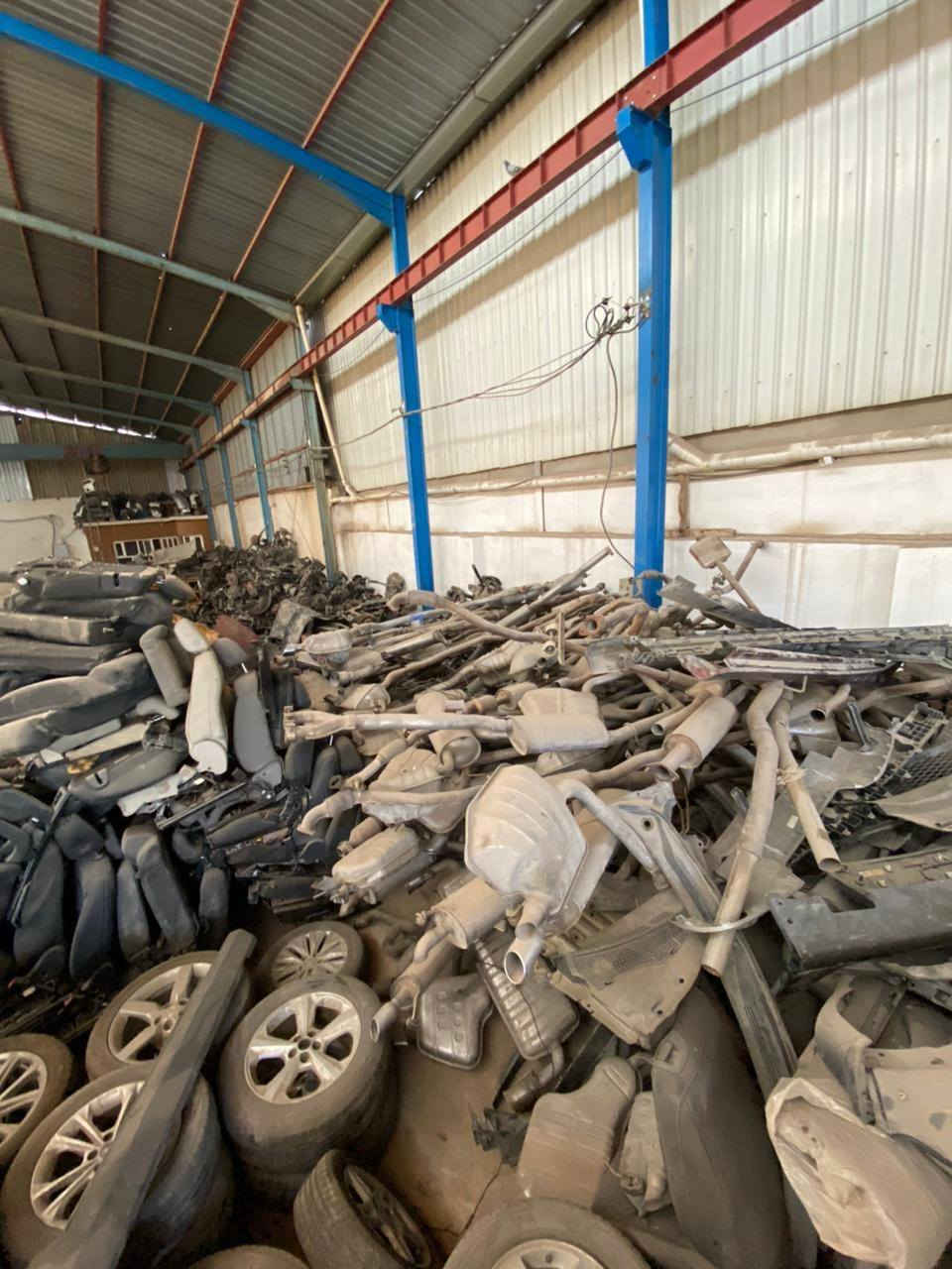 🚚 البيع جملة  فقط رجاء( سيارات امريكي  فقط )🚛
🤗الكراج الاكبر والارخص في العراق🤗
⭐️وصول وجبه 🛞فيت بم  اصليه مستعمل وجديدة من الحاويات🚛 وصالنصات بلادي من المواد الاحتياطية الاصلي لكافه انواع السيارات موستنك جالنجر اوباما جيب لاريدو 🚘 وباسعار الارخص في كل العراق موجود بكميات كبيرة جدا 
⭐️(فقط & جمله )⭐️

🛻توصيل سريع لكافه محافظات العراق🛻
العنوان / كركوك / حي الصناعي نهاية الشارع الرئيسي للكوسترات ثالث كراج ع يسار

للاستفسار والتواصل الاتصال بالرقم

☎️***********☎️
وتساب موجود اسطه قحطان وياك
