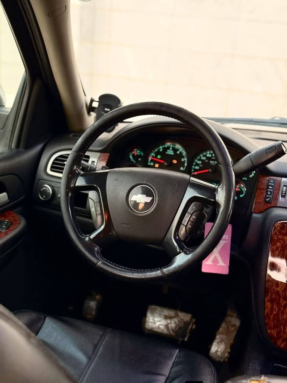 شوفرليت تاهو 2008 lt اللون اسود ملكي  vip
مكفولة كفالة عامة سيارة  داخله كلين 
عدا مكانين بارد فقط و بنيد تبديل اثر جراد 
و البنيد الاصلي موجود 
رقم سليمانية الدولي باسمي تريد تحويل تريد وكالة 
ماشية 208 الاف اصل قابل للزيادة
سيارة بعدها بحالة الوكالة كلش جديدة
حتى بلاستك بلادي غرفة بلاديه
مكينة 5300
مكينة كير ممتازات 
باتري جديد 

🛑السعر سوي تعليق يصل مباشرة 🤖 

كتلوكات شركة موجودة سبير الشركة
المواصفات :-
تشغيل سكيورتي تشغيل عن بعد
غرفه  جلد اسود كهرباء
سبعة راكب ترحيب ويل حجم ٢٠ مال ltz
تحكمات ستيرن وتدفئة ستيرن 
سكليتر + بريك تحكم كهرباء
حساس اصل كامره خلفيه
وجة زنون اصلي
شاشه كار بلي
والخ من المواصفات المعروفة ………
مكان السيارة النجف الاشرف

رقم صاحب السيارة 
***********
