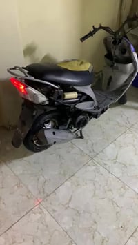 ماكس منغولي • بلاد ما مفتوحه • كهربائيات شغالة