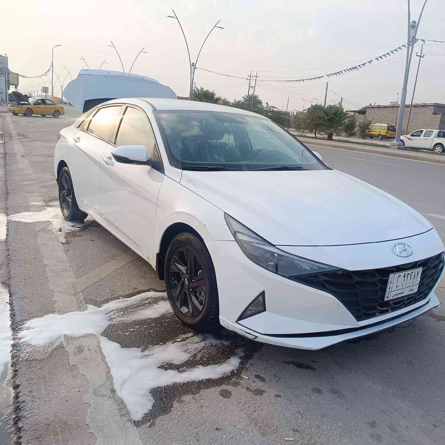 النترا 21واردخليجي مكفوله السعر150وبيها مجال علمن المكينه 2000دوش  مكان البصره زبير رقمي ***********
