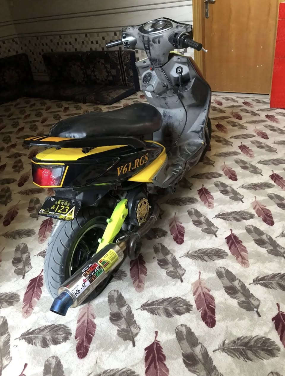 سكنز فحل مزوده بوشه ٦١ دراجه مزوده شلعه ومعدل تآكل الكاع أكل سعر خاص ‭٠٧٨٨ ٣٣٤ ٦٨٢٤‬
