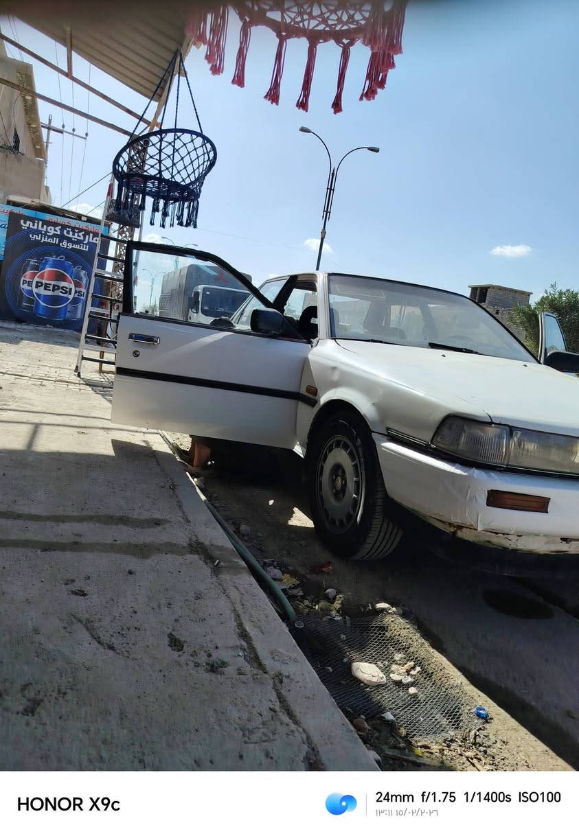 السلام عليكم سياره كامري موديل 1990 محرك كامري ابو الكف🤚 حجم 20 سياره كامله مكمله ما بيهة نقص رقم انكليزي  سنويه لحد 31 باسمي شرط التحويل السعر 45 بيهة مرحبا 
 📞 ***********.. ***********
