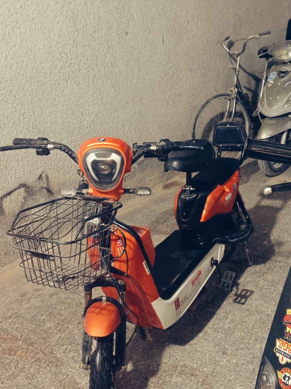 السلام عليكم
دراجه شحن للبيع مابيه اي شي بس نقص بطاريه وحده لل استفسار رقمي  
‏‪***********‬‏
