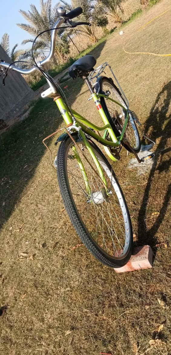 السلام عليكم بيسكل حجم 26 للبيع السعر160وبي مجال للشراي مكان نجف  التوصل  خاص


**إذا كنت صاحب هذا الإعلان وتريد حذفه لأي سبب، رجاءا أرسل رسالة إلى الدعم الفني**