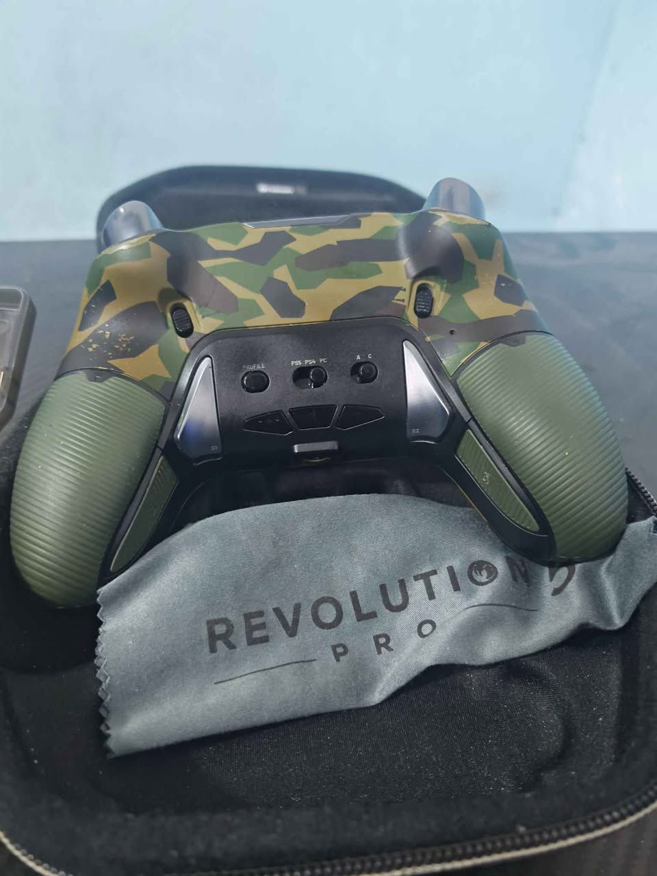 nacon revolution 5 pro
جويستك
يربط ps4 PS5 pc النجف, العراق


**إذا كنت صاحب هذا الإعلان وتريد حذفه لأي سبب، رجاءا أرسل رسالة إلى الدعم الفني**