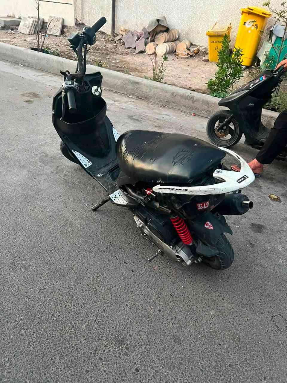 سلام عليكم دراجه ماكس مال لعب بلديه دراجه ضفيره شاصي مكينه كله بلديه مكينه نعمه بيه نقوصات بصيطه دراجه حلوه سعر ٢٧٥ وبيه مجال بصيط مكاني بغداد مدينه صدر رقمي ‪***********‬
