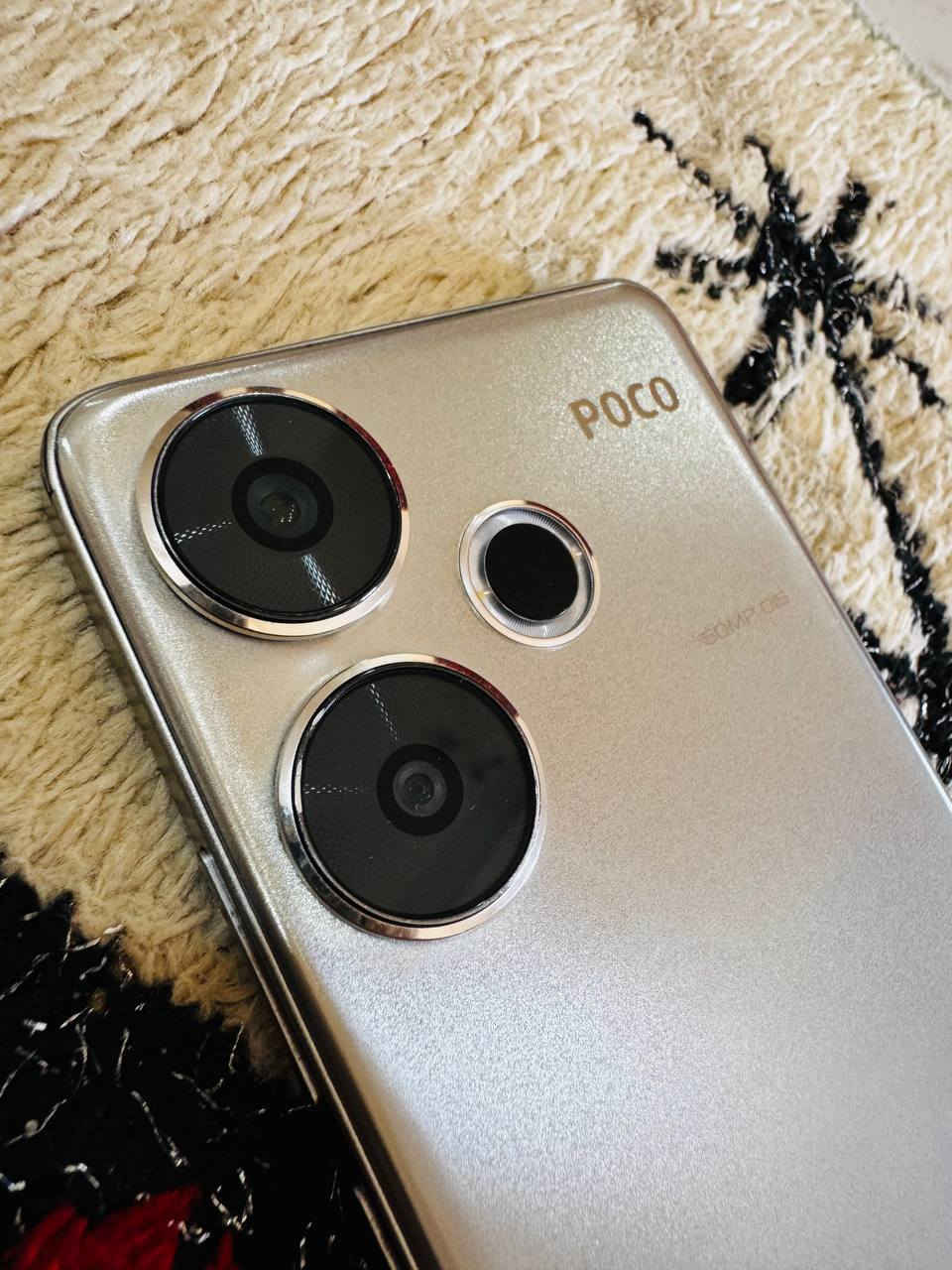 السلام عليكم
بوكو الجهاز الجبار بوكو f6
 ذاكره 512 مكفول كفاله من كلشي ما نقصه شي ملحقاته شاحنه. 
رقمي ***********
مراوس أو بيع
