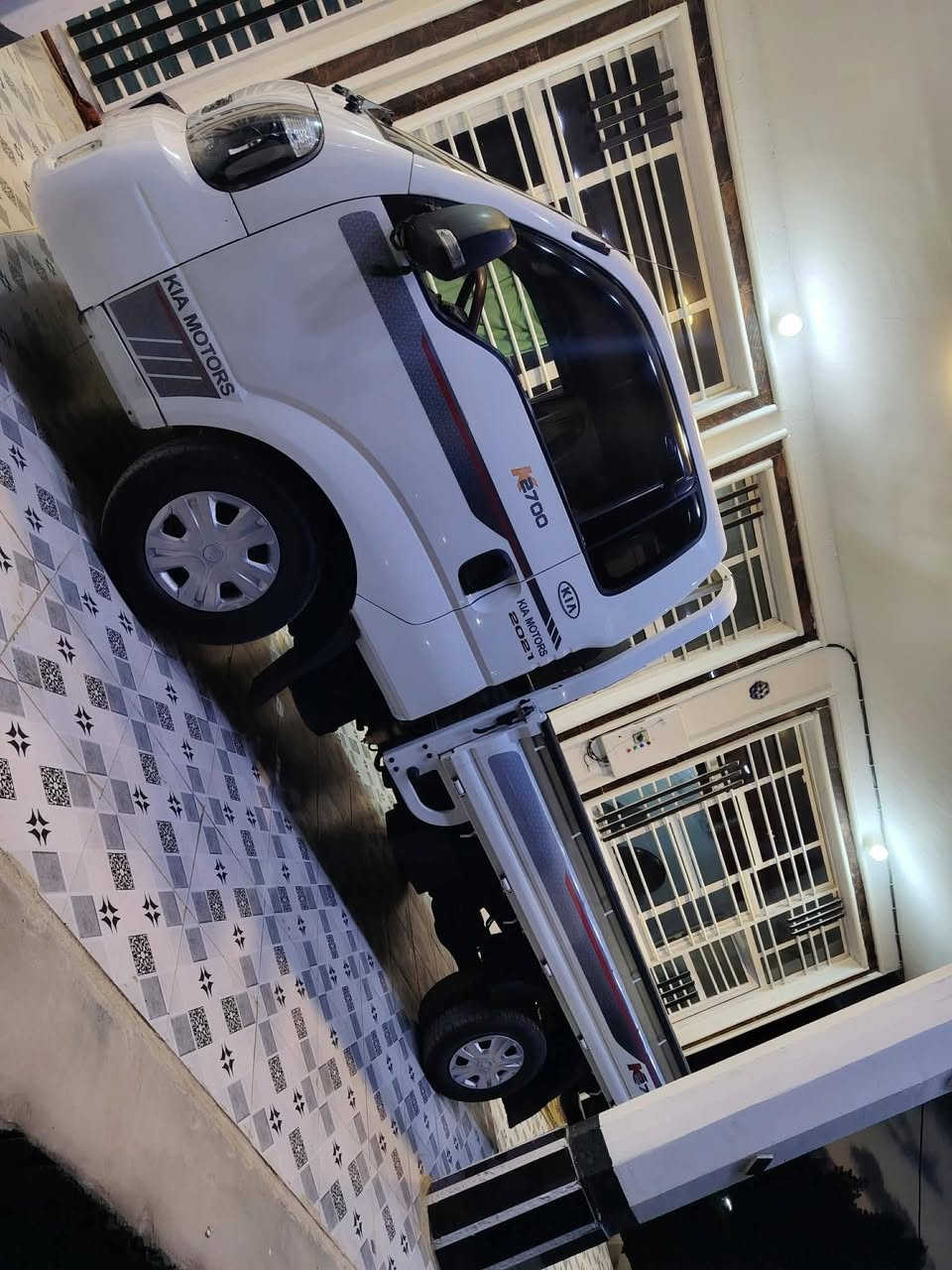 كيه ٢٠٢٠ مكفوله رقم واسط سياره جديده مال جناي مكان السياره واسط صويره السعر ١٢٧ وبيها مجال ***********
