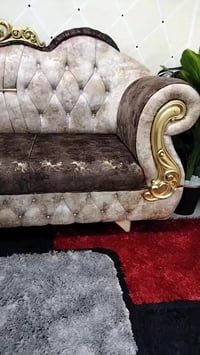 للبيع  ديوان 7 أمتار ونص خشب عراقي 5 قطع 10 مقاعد فصال جديد سفنج ضغط ع...