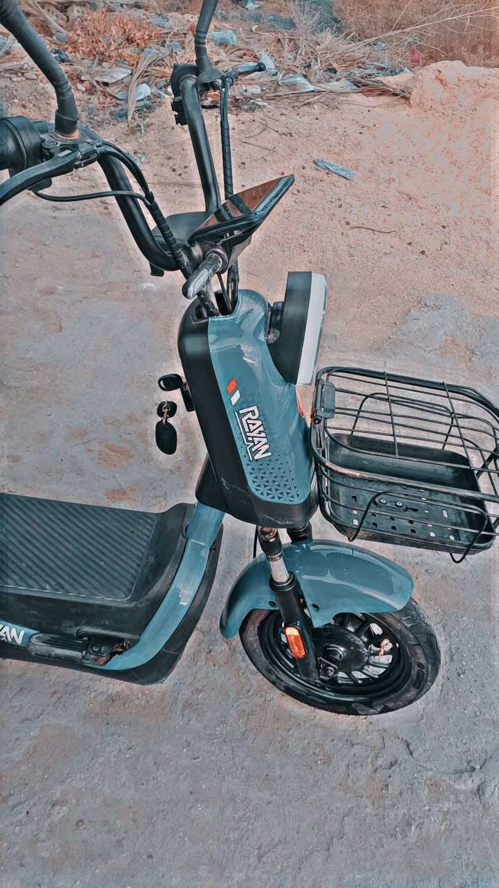 للبيع دراجة الريان حجم 17 بطاريات ليثيوم تحكم 3سرع مكانها بغداد الاستفسار اكثر اتصال على رقم ***********
