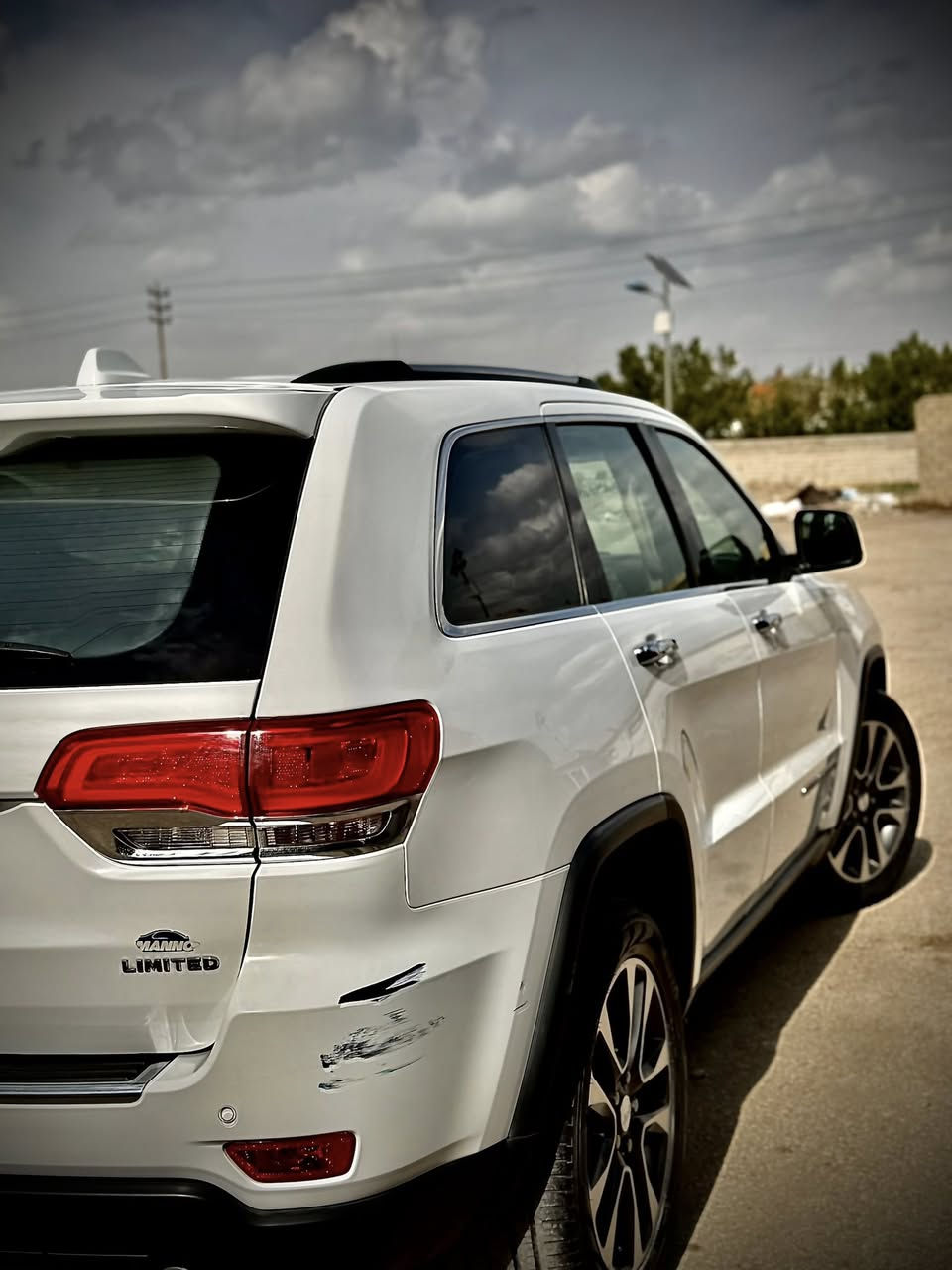 جيب شيروكي موديل 2018 كفاله عامه تكير محرك تبريد كله كفاله فوال واحد على واحد بصمه ترحيب بنورمه (السعر250) مكاني نجف الشري يتصل ‭0780 014 0906‬
