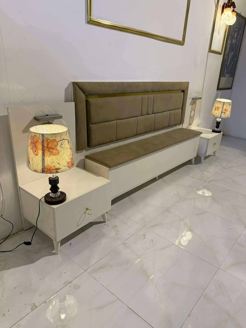 غرفه تركيه نضيفه جدا سعره مناسب وفخمه ومرتبه نقل وشد مجاني داخل بغداد


**إذا كنت صاحب هذا الإعلان وتريد حذفه لأي سبب، رجاءا أرسل رسالة إلى الدعم الفني**