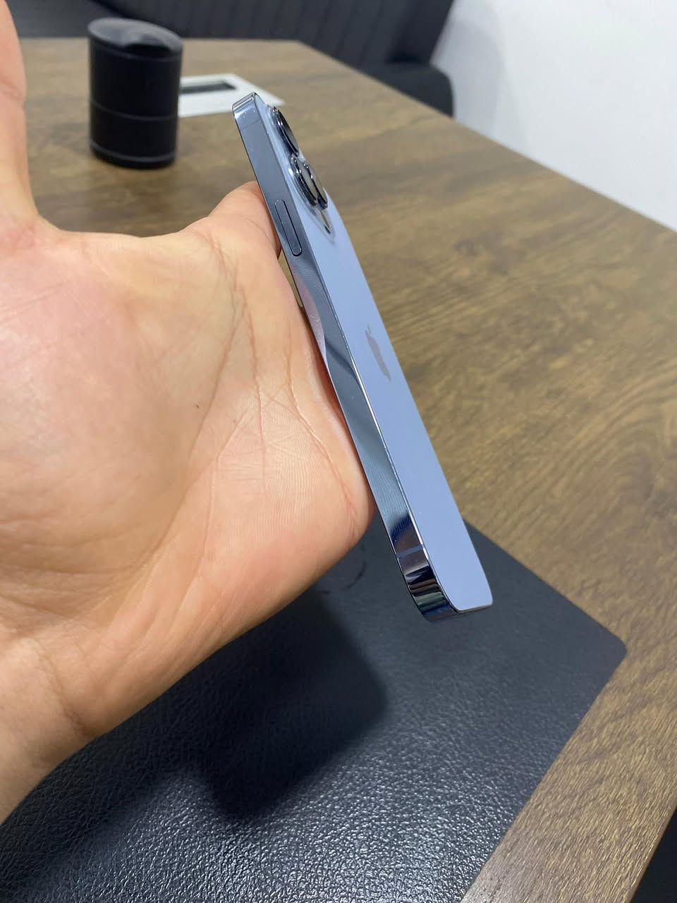 ايفون 13 برو ماكس
لون بحري 🌊

نموذج ZA

شرق اوسط 

دبل سيم كارت 

بطاريه 76 اصله  مو مصعده 

ذاكره 128

شرط انطيكبا من كلشي 
 
نضافته 97% 
سعره (625)

كارتونه موجود يرهم مراوس


**إذا كنت صاحب هذا الإعلان وتريد حذفه لأي سبب، رجاءا أرسل رسالة إلى الدعم الفني**