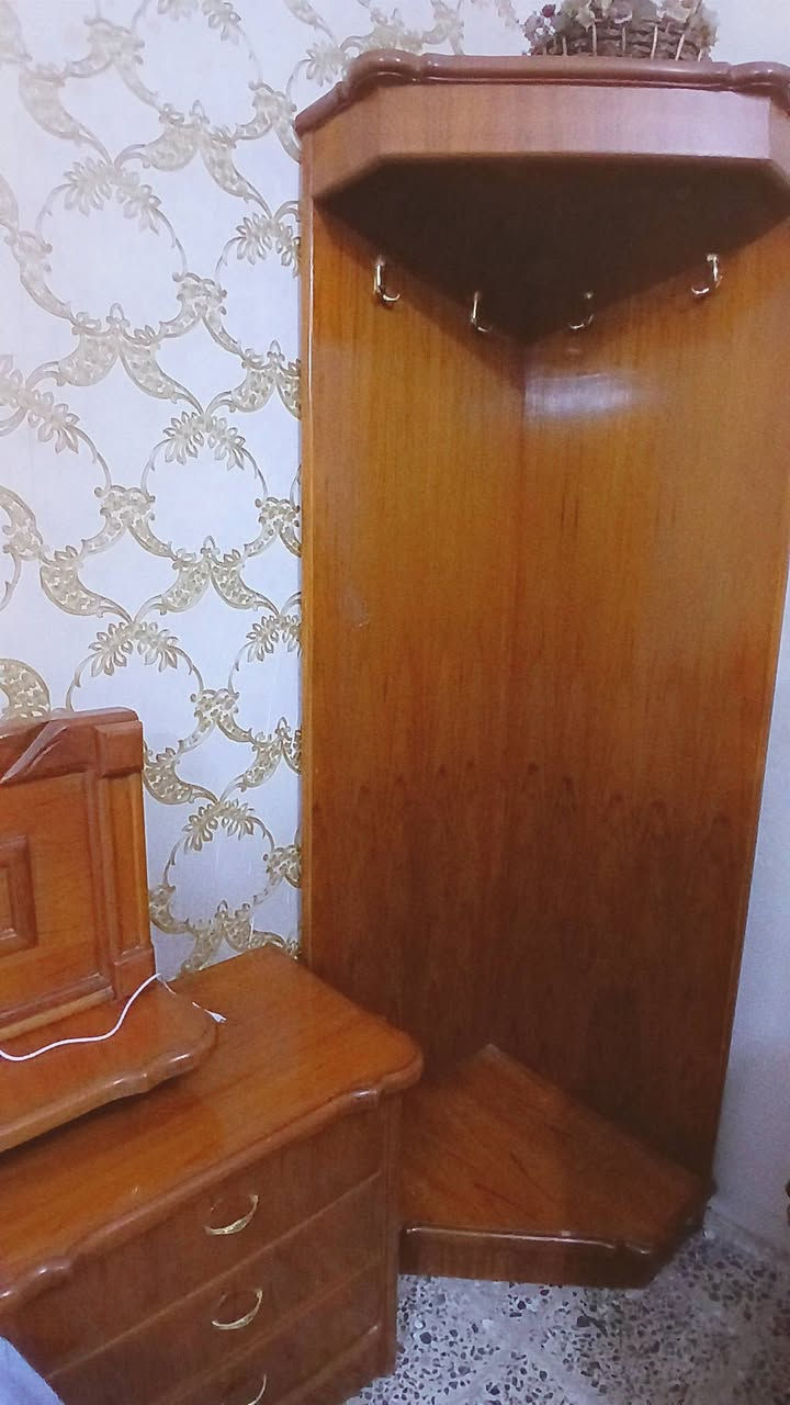 سلام عليكم غرفه صاج عراقي نضيفه للاستفسار الرقم *********** العنوان بغداد
