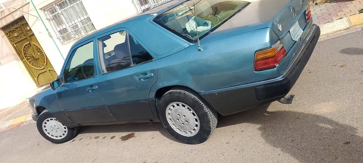 سلام عليكم مارسدس دب موديل 88 سنويه جديده لحد 2028 سياره حلوه جاهزه من كل شي دبلات قواعد جدد بلادي كهربائيات كله شغاله كير ومحرك بطه 2500 شرط ترايك وين ما تريد رقم انبار مشروع وطني تحويل وين ما يعجبك صبغ فقط لجماليه سعر 38 وبي مجال موجوده بديالى السعديه وهذا رقمي ***********
