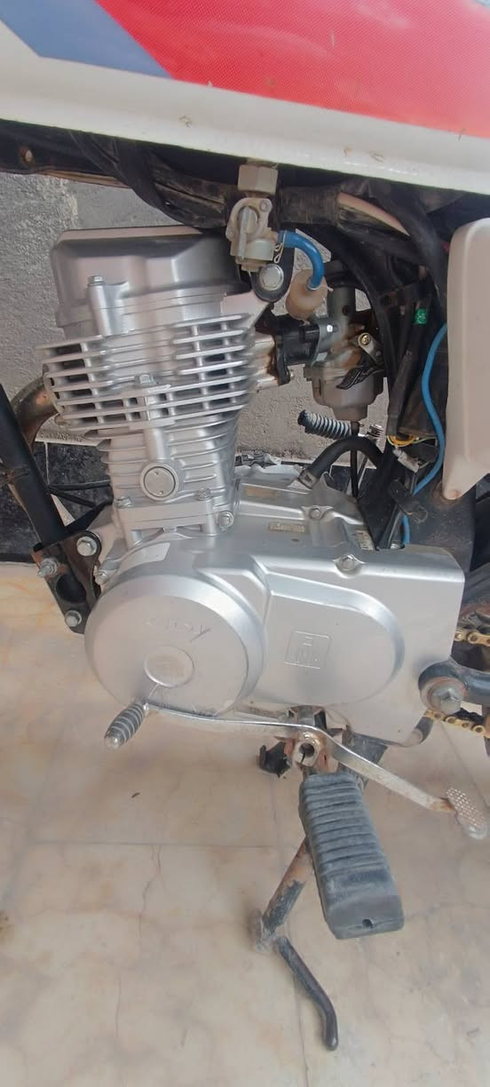 سلام عليكم دراجه نامه شلامجه موديل 23 الدراجه على البلاد كلشي بيه بلاد من الويل للويل كهربائيات كله شغاله اشاير لايت عالي ناصي دشبول كلشي شغال 
الدراجه مامفتوح بيه برغي 

اوراق اوراق اوراق أصولي 7اوراق  شلامجه

المكان ناصريه مركز 

***********

السعر 850
