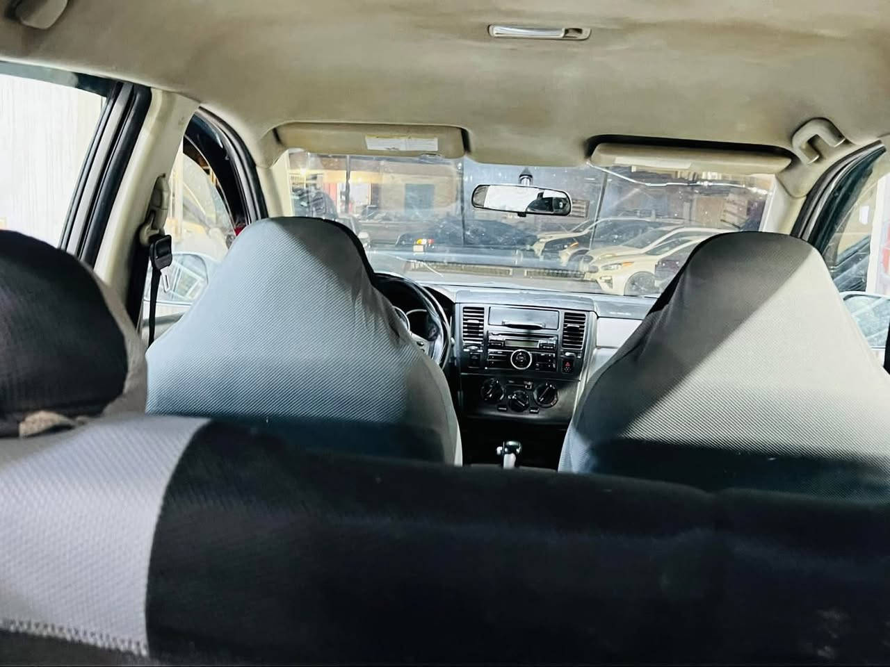 السلام عليكم
للبيع السعر 58 وبيها مجال المكان الانبار قصاء راوه 
نيسان فيرسا 
موديل 2009
رقمً انبار 
كير اوتوماتيك
سياره جاهزه 
للاستفسار ع رقم 
***********
