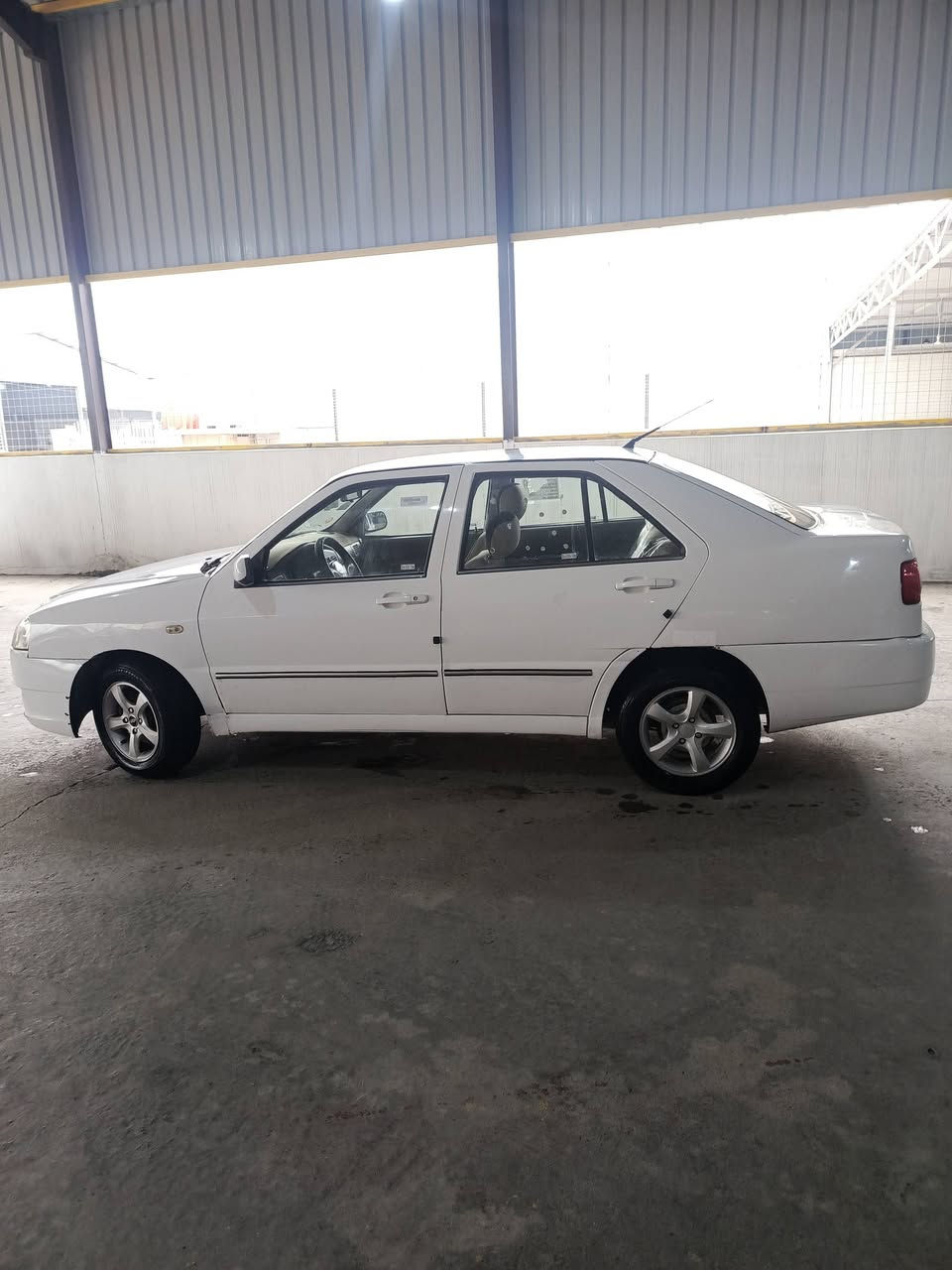 سلام عليكم 
شيري كوين للبيع موديل 2013حجم 16.كير توماتيك تخم تواير جديد ماكينه وكير شرط رقم بغداد مشروع وطني كربون بنزين موجود كهربائيات كل شي شغال  شرط وكاله والتحويل 
السعر33 دولار بها مجال للطيبين
مكان تلعفر 
الاستفسار ***********
               ‏‪***********
