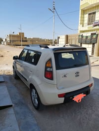 صول ١٣ خليجي رقم ميسان دولي لونها بيجي ماشية ١٤٠ الف باسمي  محرك ١٦٠٠ ...