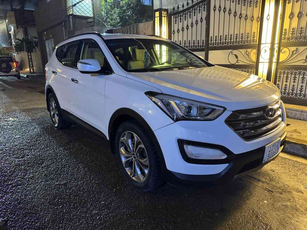 للبيع سنتافي خليجي مديل ١٣ ماشيه ١٤٠ الف بسمي اخذتها زيرو على مكفوله من محرك وكير وكشر فقط الجاملغ الأمامي رش بدون معجون سياره احلى من الصور واستخدام قليل عارضها ب ١٧٠ وبيها مجال بغداد, العراق


**إذا كنت صاحب هذا الإعلان وتريد حذفه لأي سبب، رجاءا أرسل رسالة إلى الدعم الفني**