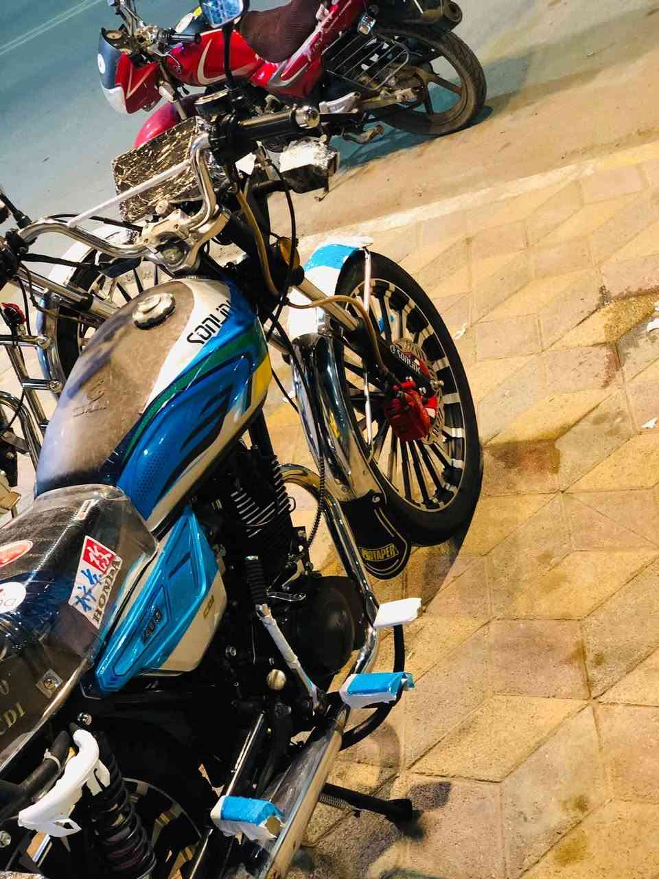 يالله دراجة سونك موديل 24محرك200 مراوس بدراجة تايكر


**إذا كنت صاحب هذا الإعلان وتريد حذفه لأي سبب، رجاءا أرسل رسالة إلى الدعم الفني**