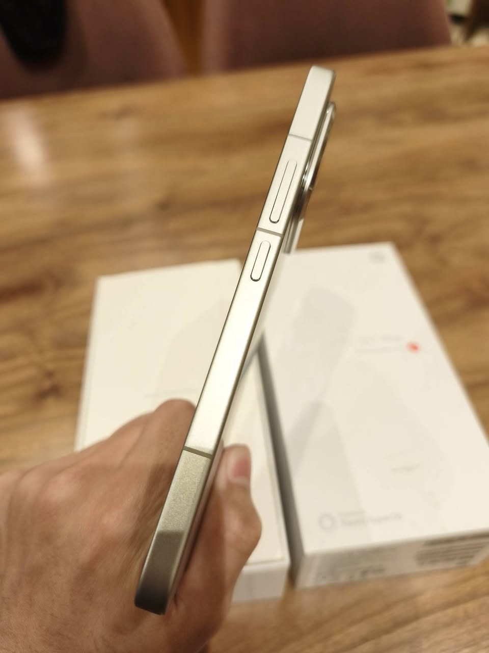 السلام عليكم
توفر شاومي 15 T برو ذاكرة تيرا 1024
كامل ملحقات نظافة 100 بطارية 99
السعر 800 الف
العنوان بغداد الدورة ابو طيارة 
متوفر توصيل محافظات 
***********
