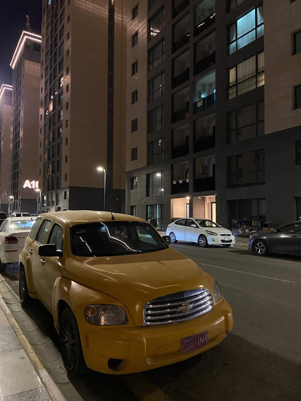 سلام عليكم
سياره شورفر HHR للبيع  

 سياره 2009 

  السياره رقم جديد الماني  أجره 

 مصبوغه عام لجماليه 

 سياره مكفوله كير  ومكينه جديده. 

أربع  تايرات  شادهن جدد 

 سياره مابيها أي  نقص

 

مواصفاتها 

 جامات كهربأي

  شاشه +كامره خلفيه 

 دواخلها جدد سود  على وضع شركه 

 تحكم ستيرن

 مثبت سرعه 

  دشبول   شاشه

سعر 50$  وبيها مجال  

 اخوان. سياره  جديده بس محتاج فلوس عل بيع اقساط مقدمه 2 مليون باقي شهريه 

  رقم الهاتف ***********
