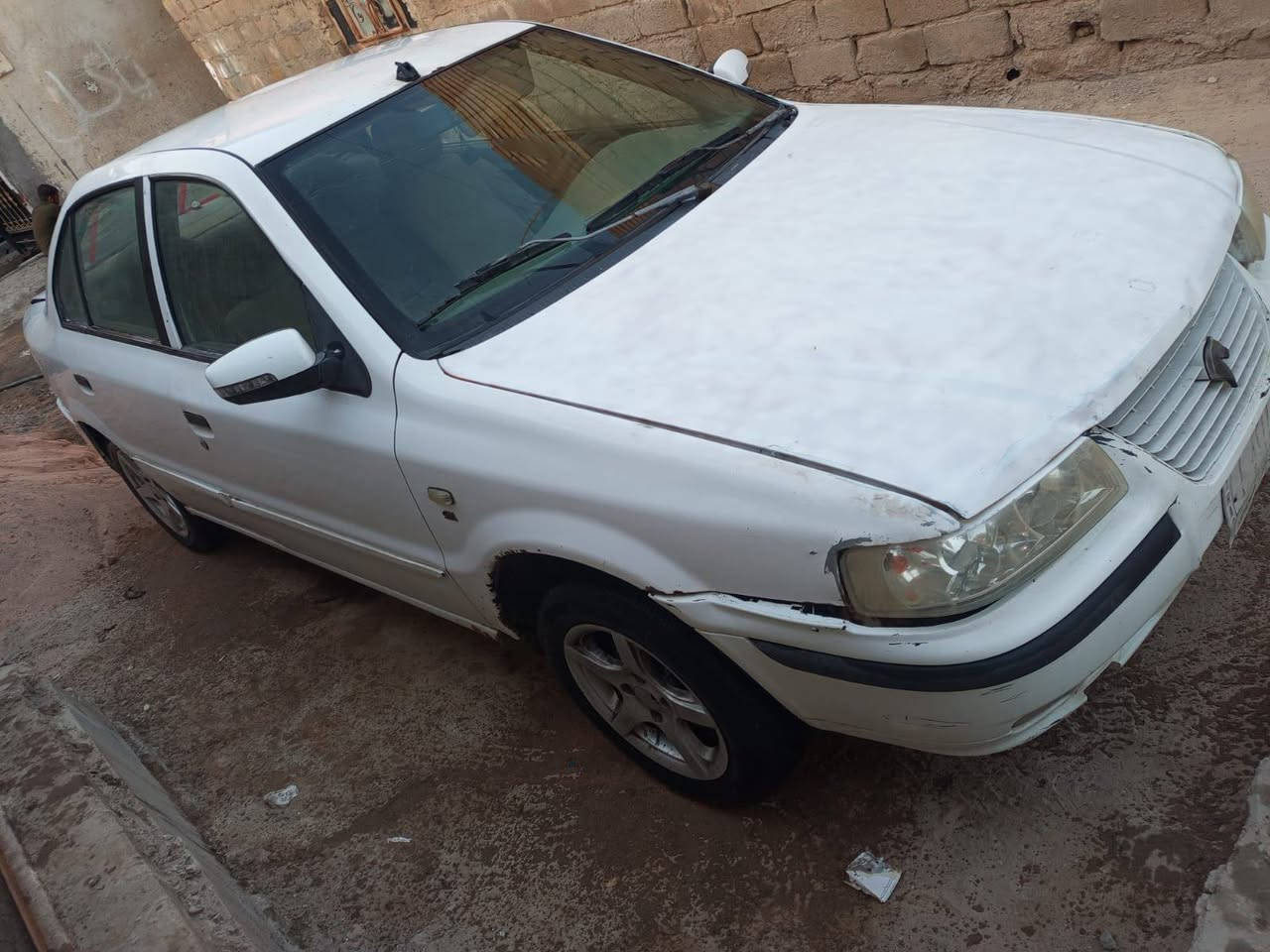 السلام عليكم سمند 2011 السياره كامله بس بيه نواقص ابيع كوم حديد ماا عده الصوليات رقمه ذي قار حرف (أ) المكان البصره الجزيره السعر20 ورقه وبيه مجال كلش قليل واتساب***********
