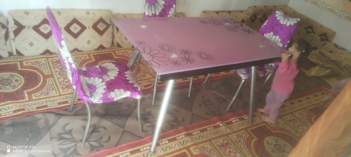 كاونتر 3قطع نضيف وقوي،، ميز طعام ،، الشراي يتصل *********** الشطره, ذي قار
