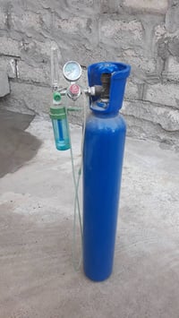 بطل اوكسجين مستعمل اسبوع فقط السعر ١٣٠الف ٠٧٥٠٣٣٩٨٢٧٧  ٠٧٧٠٣٥٩٤٥٢١