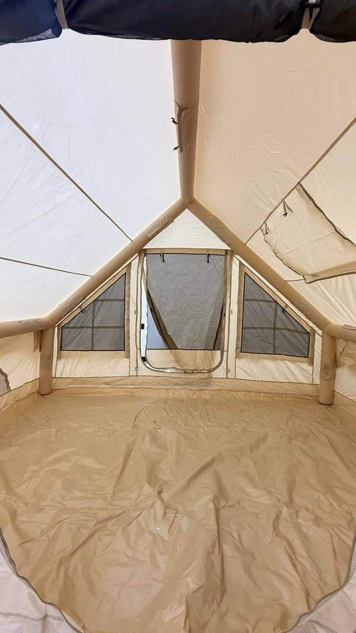 من رخصة الادمن خيمه نفخ درجه اولى 3*2 والارتفاع 2متر مع الملحقات الموضحة في الصورة السعر 250 ألف وبي مجال 
الاتصال على الرقم ***********
