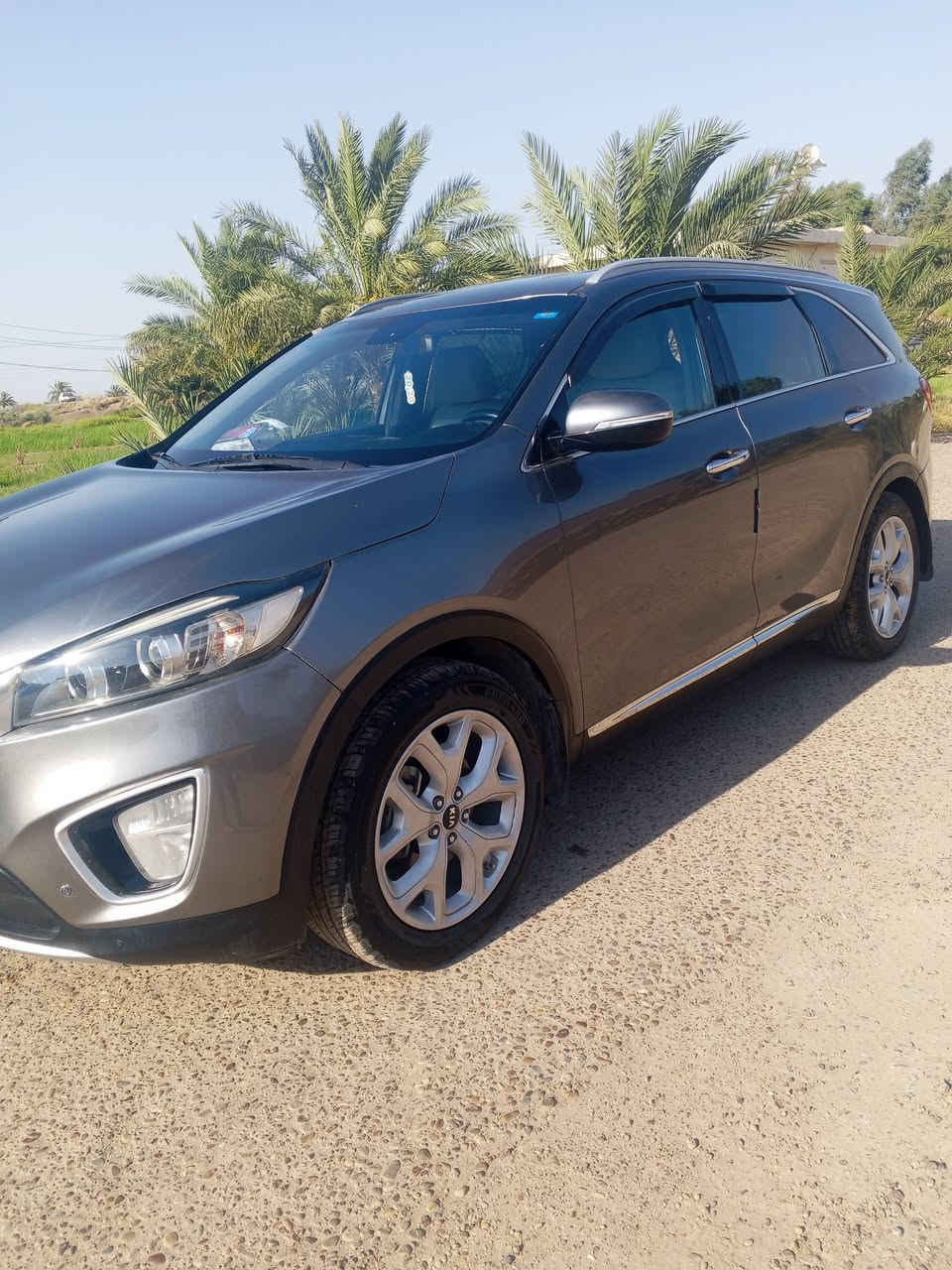 سلام عليكم كيه سورنتو خليجي للبيع او مراوس 2017محرك 6سلندر 3500كير محرك تبريد مكفول ماشيه 80كم قابل للزياده رقم بغداد الدولي شاشه كبيره اندرويد كامره خلفيه حساسات امامي وخلفي مري شفط اشاره بل مري بردات بلاديه يدات نيكل بصمه ابواب وبصمه تشغيل مكاني بغداد ابو غريب خانضاري التصال على الرقم ***********
