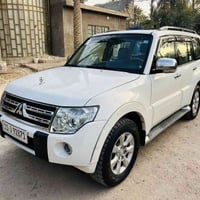 باجيرو ٢٠٠٩ • مكينة ٣٥٠٠ • فول جلد سلايد