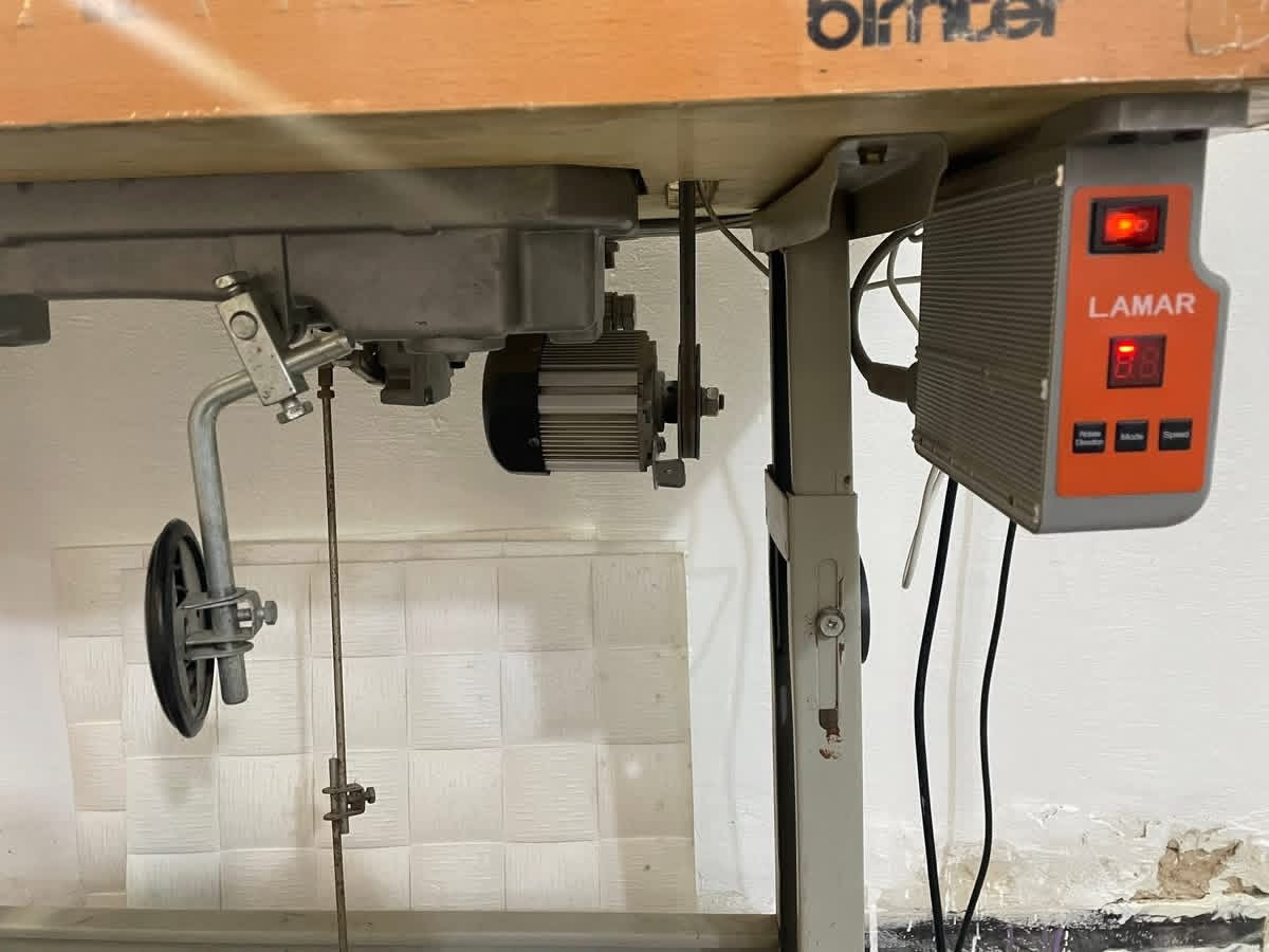 السلام عليكم من رخصة الادمن مكينه ابراذر 101 النضافة مثل ما مموضح كدامكم السعر 225 العنوان البلديات ***********
