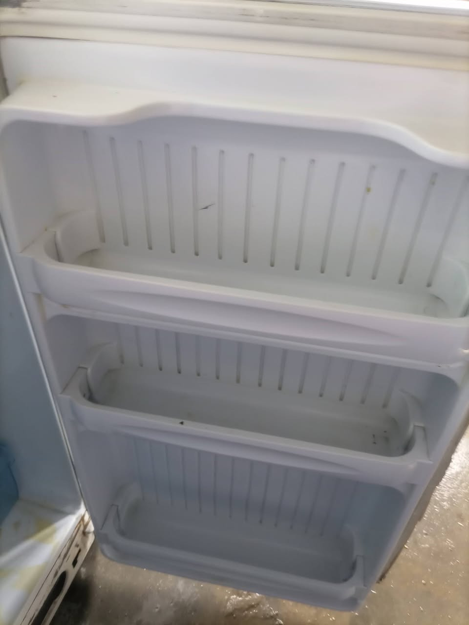 السلام عليكم للبيع ثلاجه مستخدمه شغاله الحجم الكبير السعر 100وبيهه مجال الستفسار خاص


**إذا كنت صاحب هذا الإعلان وتريد حذفه لأي سبب، رجاءا أرسل رسالة إلى الدعم الفني**