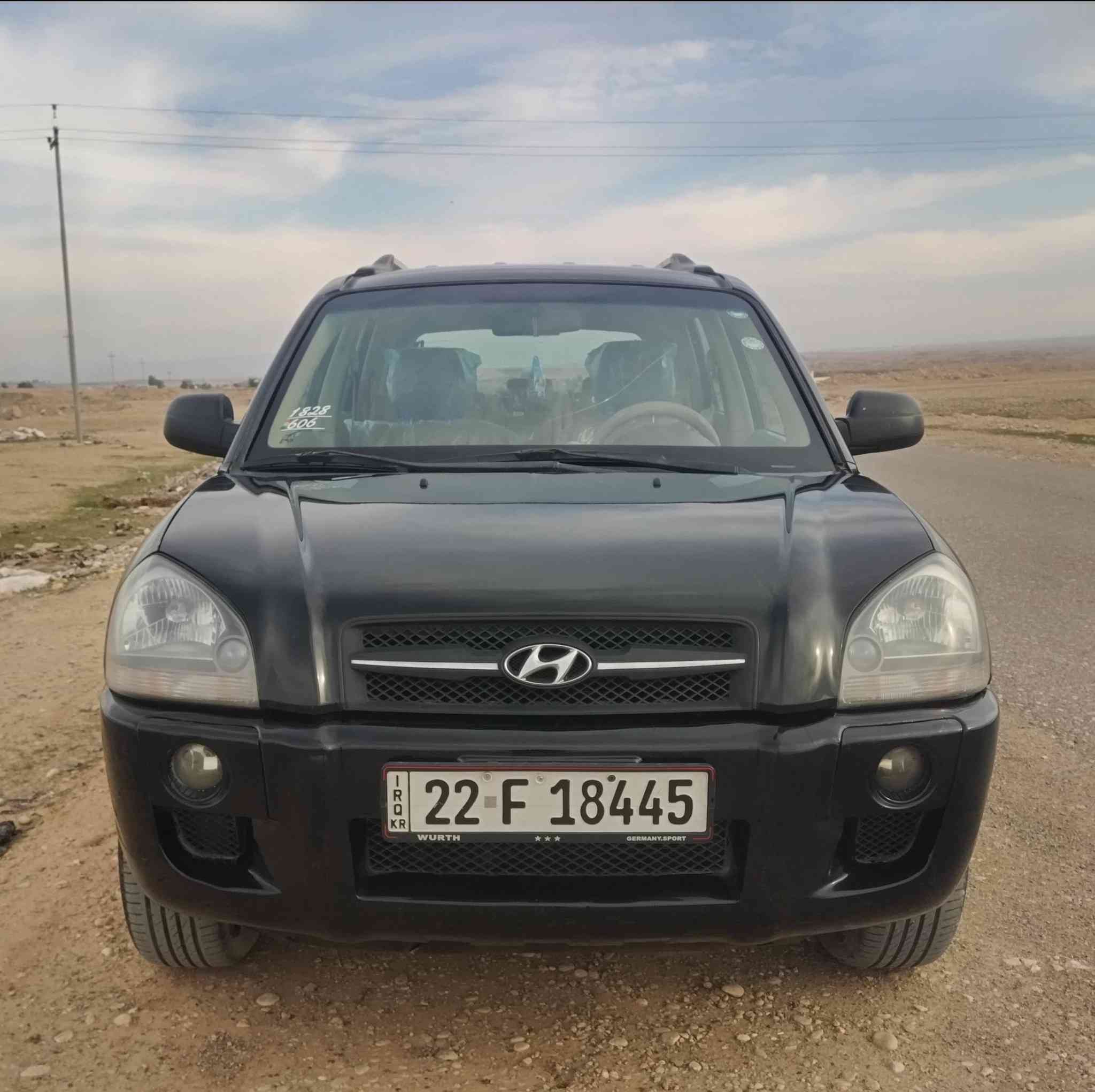 بسم الله وعلى بركة الله تعالى
سيارة هونداي توكسون للبيع موديل 2008 ماشي 214 رقم أربيل والسنوية لحد 28 وهزه جديده وشرط تحويل.. 

مواصفات السيارة..

تبريد تدفئة.

محرك2000 دوش

گير أوتوماتيك

وجامات كهربائية

وكاميره وشاشة HD

ویل كپ.

والسيارة خير من الله وكلهه على البلاد

السعر.. 108 وبيهه مجال

مكان السيارة خانقين.. للتواصل والأستفسار تواصلو على هذا الرقم

***********
