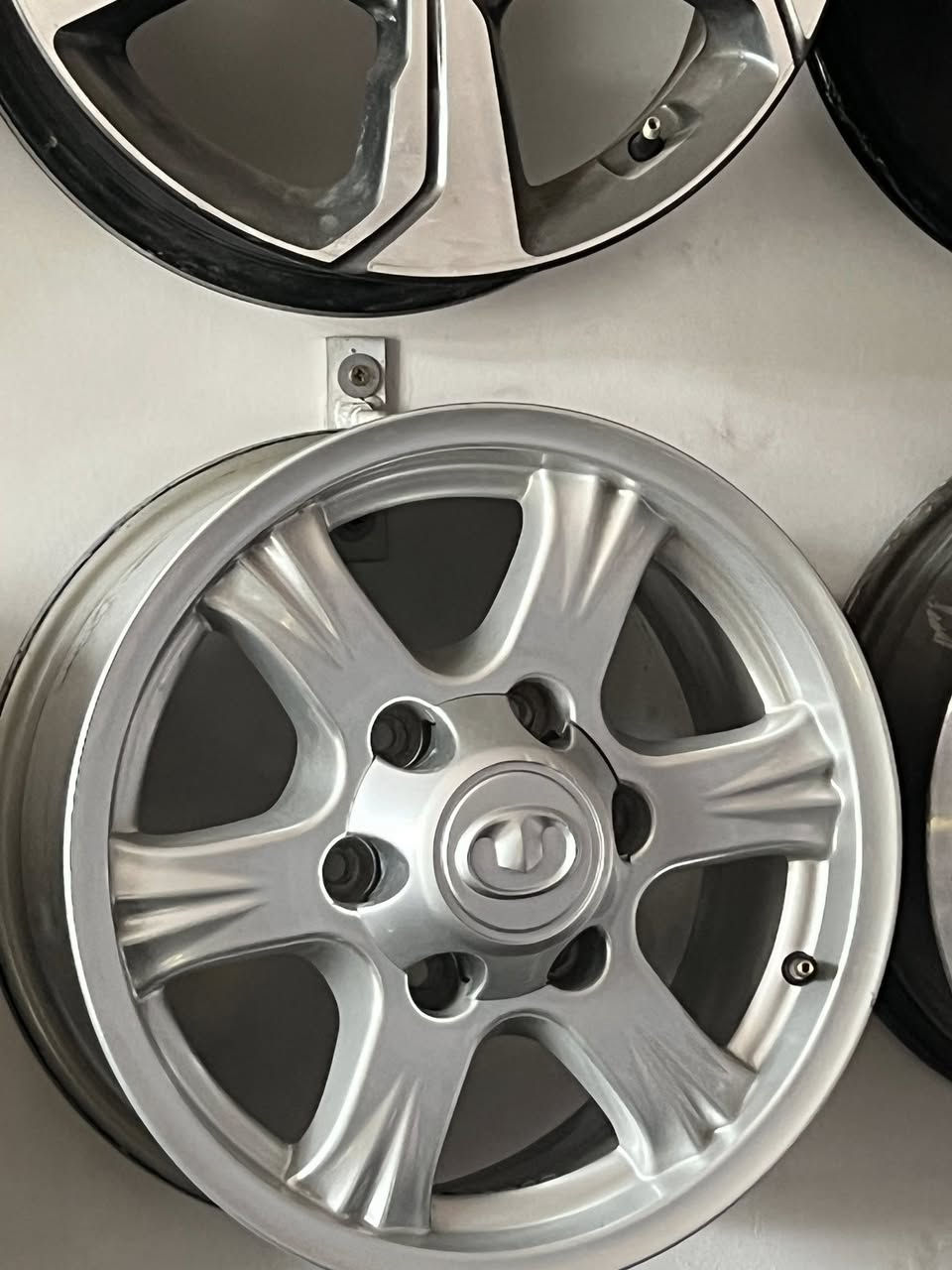 متوفر وياله كريت ويل كافة الموديلات اصليه  ومتوفر توصيل ***********
