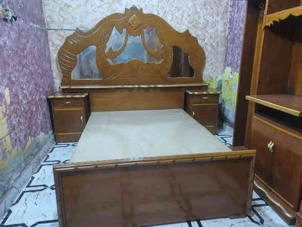 غرفه اخشاب ام الخمسه نجاره صاج شريط نظيفه كلش السعر ٥٠٠ مكان ناصريه ***********
