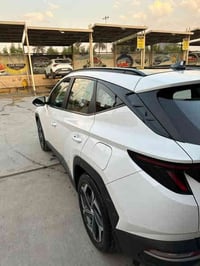 توسان خليجي موديل 2023 للبيع  السيارة مواصفات جيكي  كفاله عامه عدا طخه...