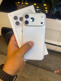 للبيع بطاريه 100 عدد دورات الشحن 73نضافه 100 بعده بمضان مليون و850 ايس...