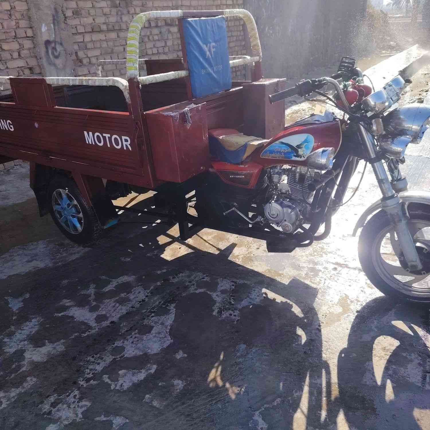 ستوته للبيع موديل 13 محرك 22رقم ابيض وسنويه شراي يتصل *********** مكان عفك سعر 1400
