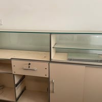عندي ميوزه للبيع عدد2مال محل تلفونات سعر الخاص رقم 07904352544