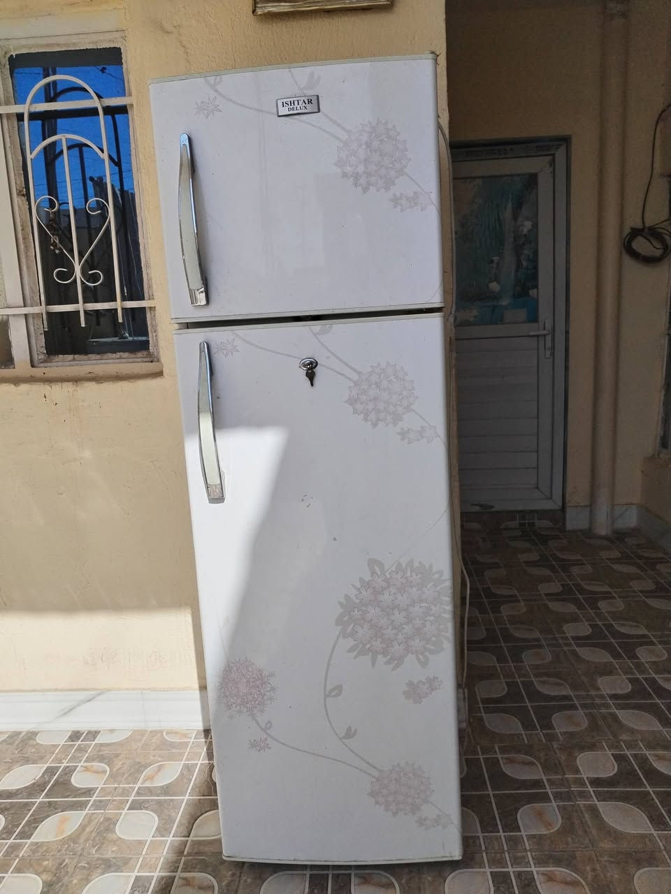 السلام عليكم
ثلاجة 12 قدم شغالة فول السعر 100 وبيها مجال بسيط شرط تفحص يله تاخذها ثلج


**إذا كنت صاحب هذا الإعلان وتريد حذفه لأي سبب، رجاءا أرسل رسالة إلى الدعم الفني**